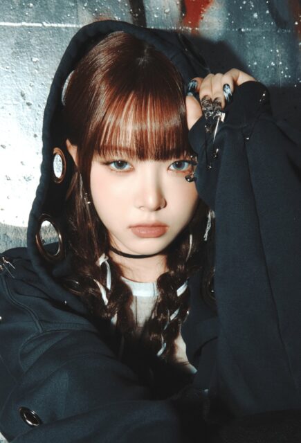 eunchae-le-sserafim-hero