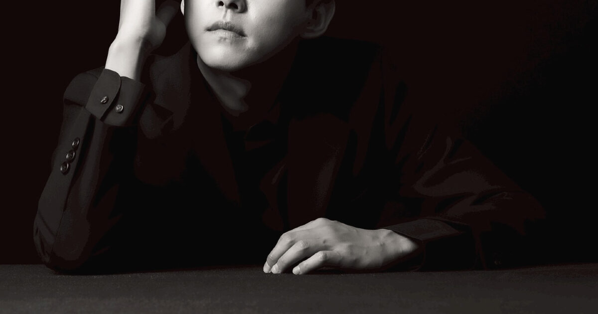 K-Pop Idol Gets Accused Of Repeatedly Cheating — Even While His Wife Was Pregnant