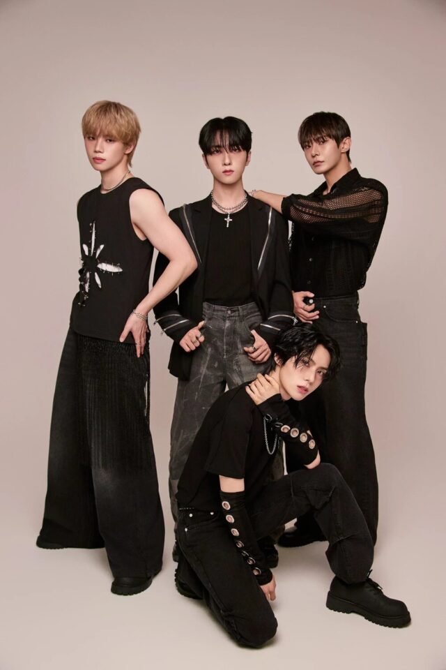 XONIK_Private_group_concept_photo_2