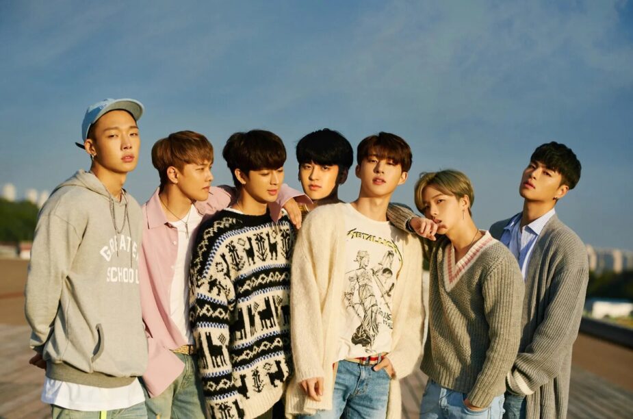 iKON-2018-cr-YG-Entertainment-billboard-1548