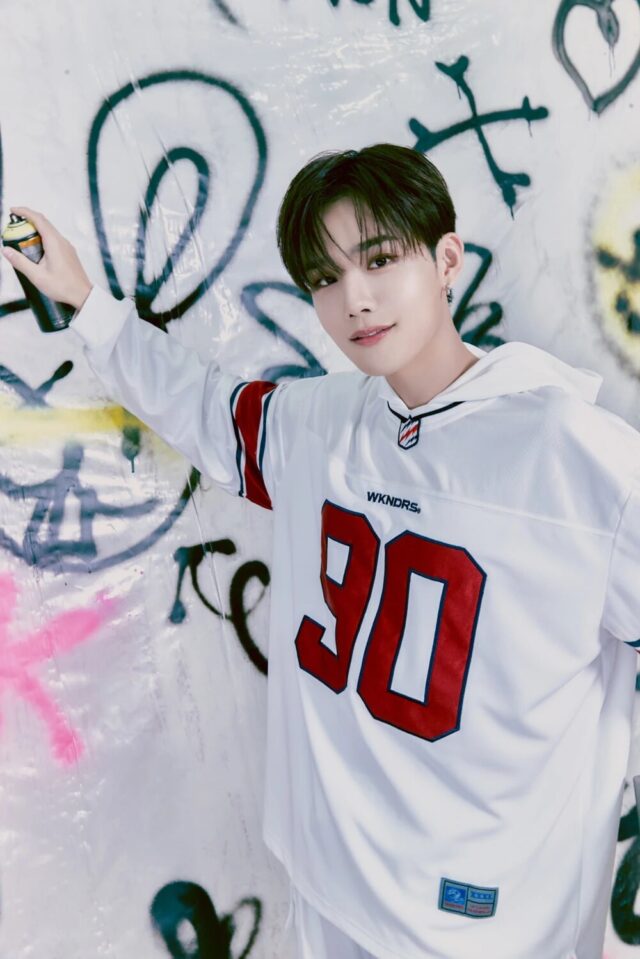 CIX_Seung_Hun_5th_Official_Fanclub_concept_photo_1