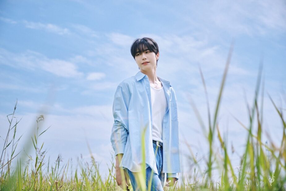 Kang-Seung-Sik-Acceptable-Error-Concept-Photos-documents-1