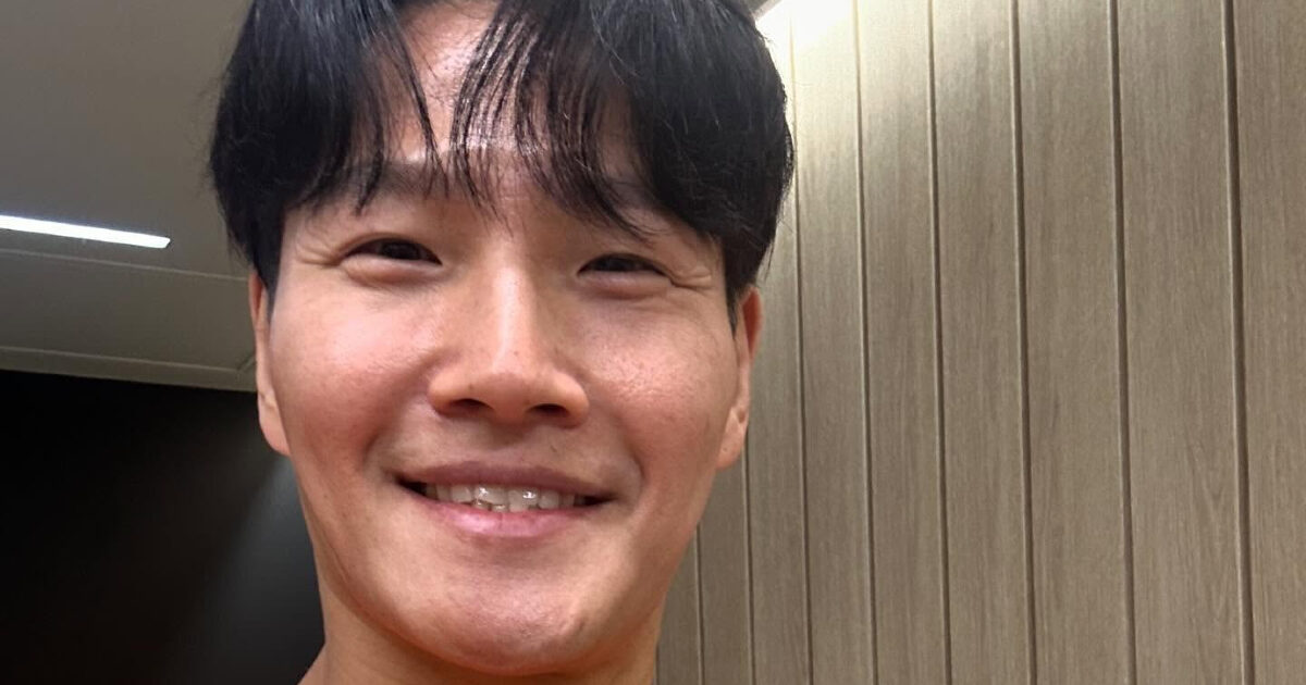 Kim Jong Kook’s Bestie Believes His Marriage Is Fake