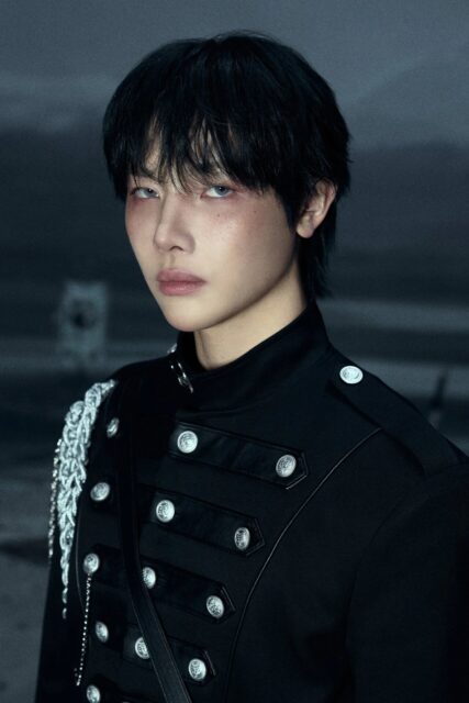 &TEAM_Nicholas_We_on_Fire_concept_photo_5