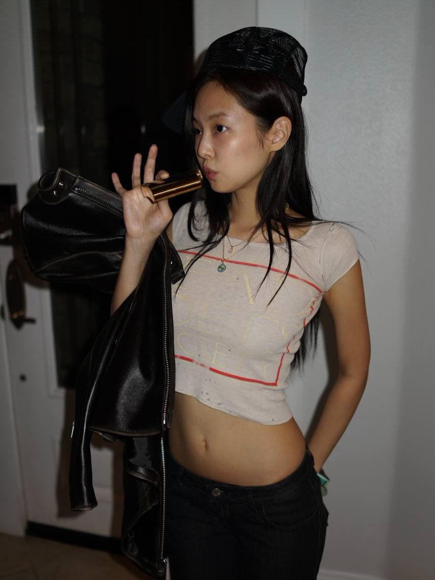 jennierubyjane_1776130187_3874767774673403481_7140177628_11