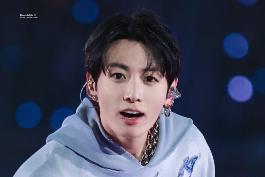 jungkook blacknwhite_km