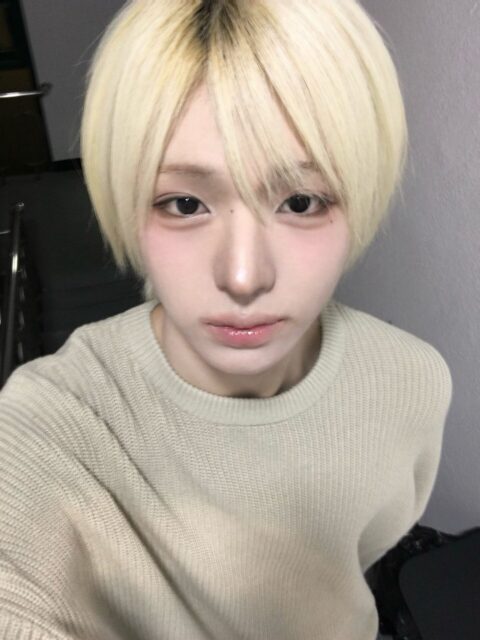 lee cheongmyeong selfie 1