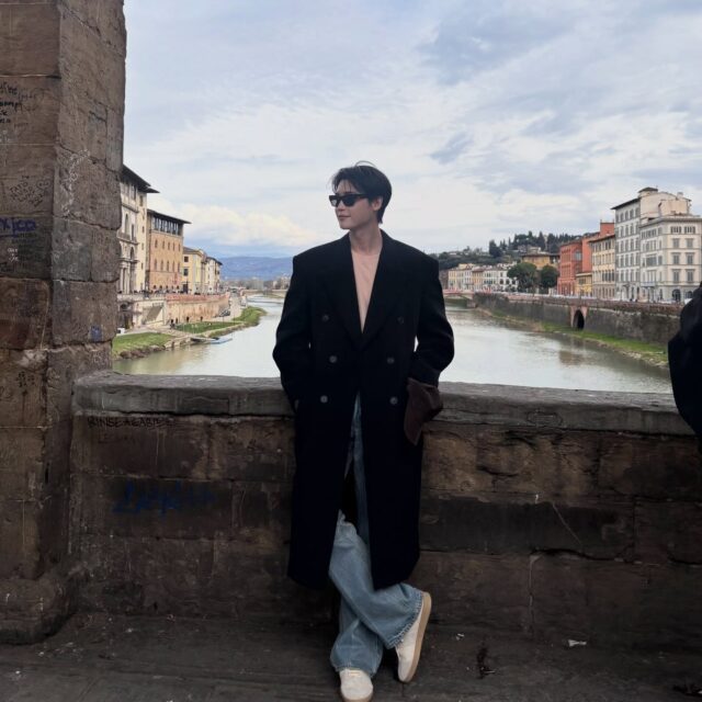 Lee Jong Suk 2