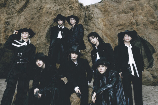 Stray-Kids-3-900x600