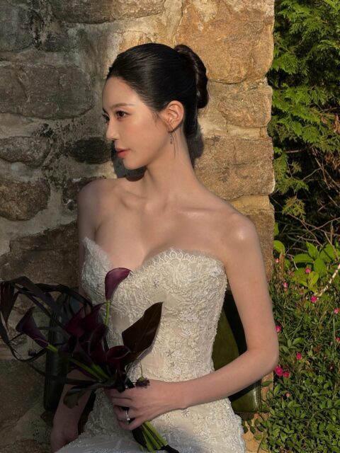 Yoon Ha Jeong 3