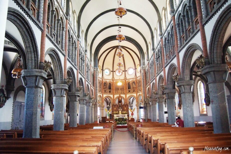 jongdong-cathedral-2-1536x1025