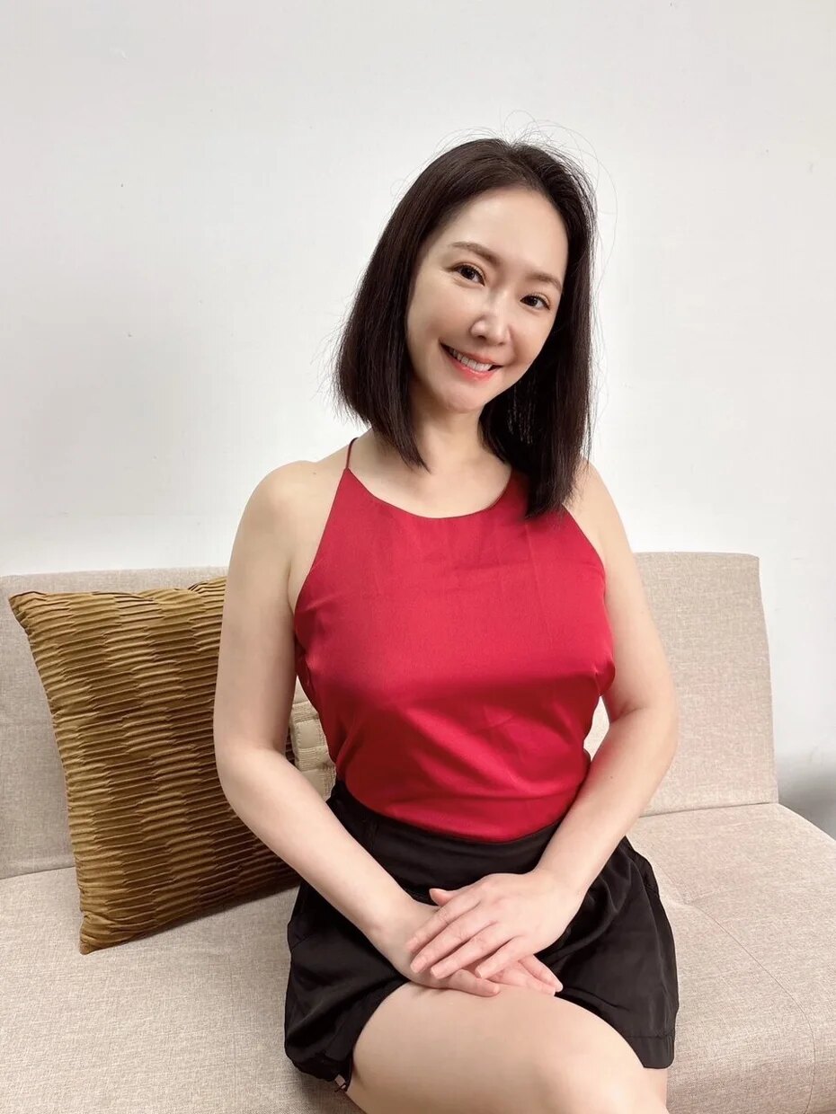 “Vibrator…” — Well-Known Actress Opens Up About Her Sex Life During Press Conference插图2 178070304698192_P34910691