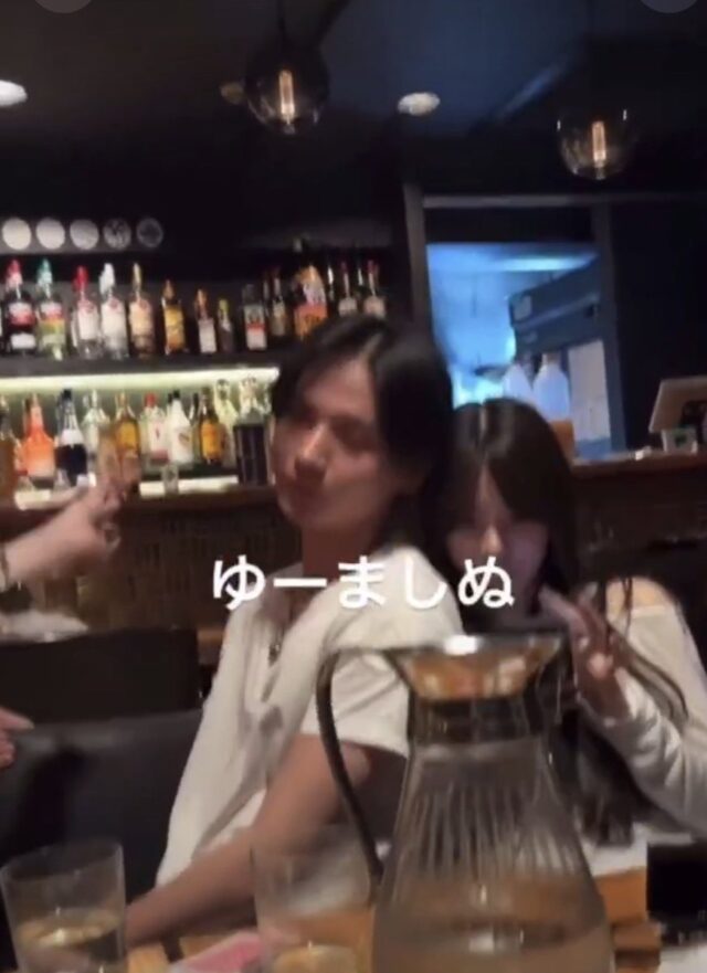 HKW6XL7XQAAx8QV