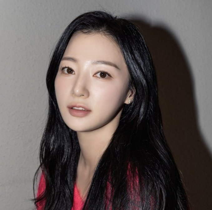 4 K-Drama Actors Who Were Canceled After School Bullying Allegations插图2 HK_XrWqbEAEmSv-