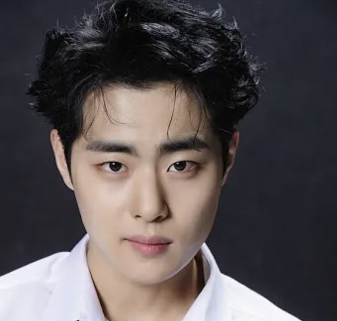 4 K-Drama Actors Who Were Canceled After School Bullying Allegations插图4 HK_XsF2agAEEMRv