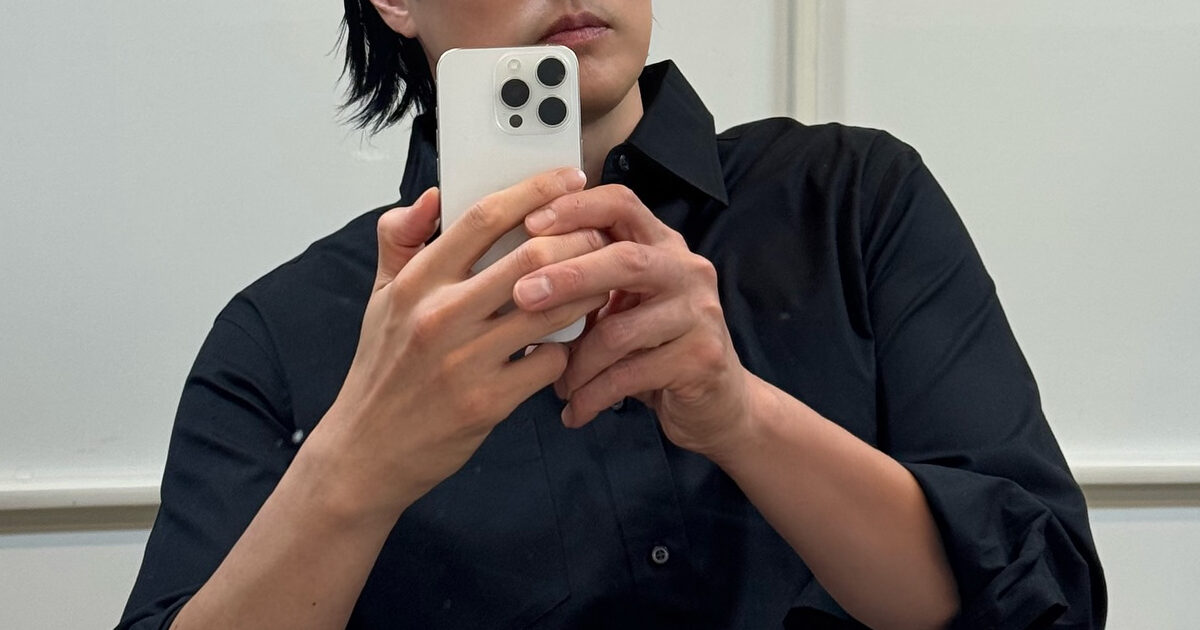 Uncovering the Mysterious Instagram Follow of Married Actor So Ji Sub