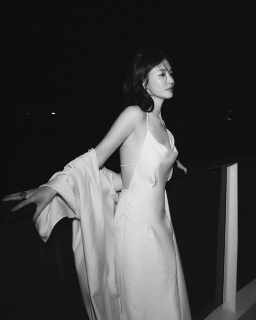 Gallery - Song Hye Kyo Captivates With Sexy Yet Elegant Dress - Koreaboo - image 3