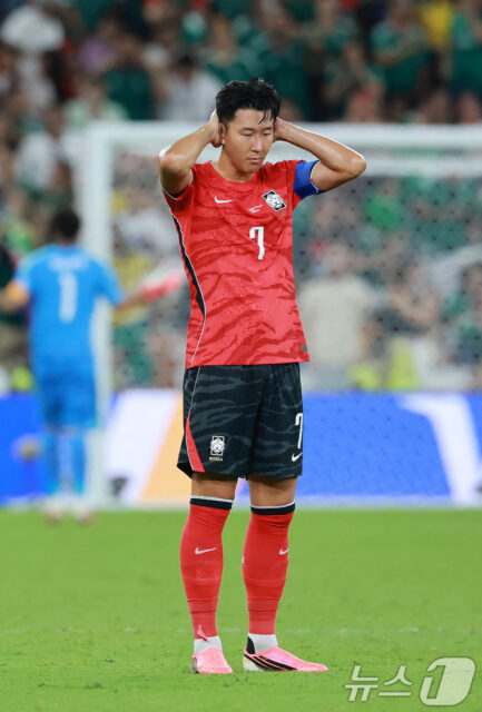 Gallery - Son Heung Min Pens Heartbreaking Message To World Cup Fans As Anger Toward Unapologetic Coach Explodes - Koreaboo - image 1