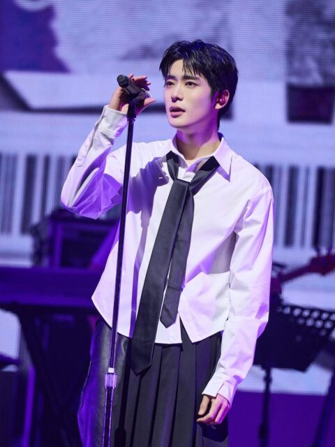 Popular Male Idol Goes Viral For “Singing Inside A V*gina”