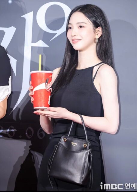 aespa Karina's Recent Visuals Spark Mixed Reactions 