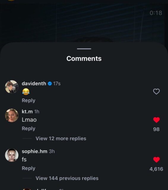 manon friends comments
