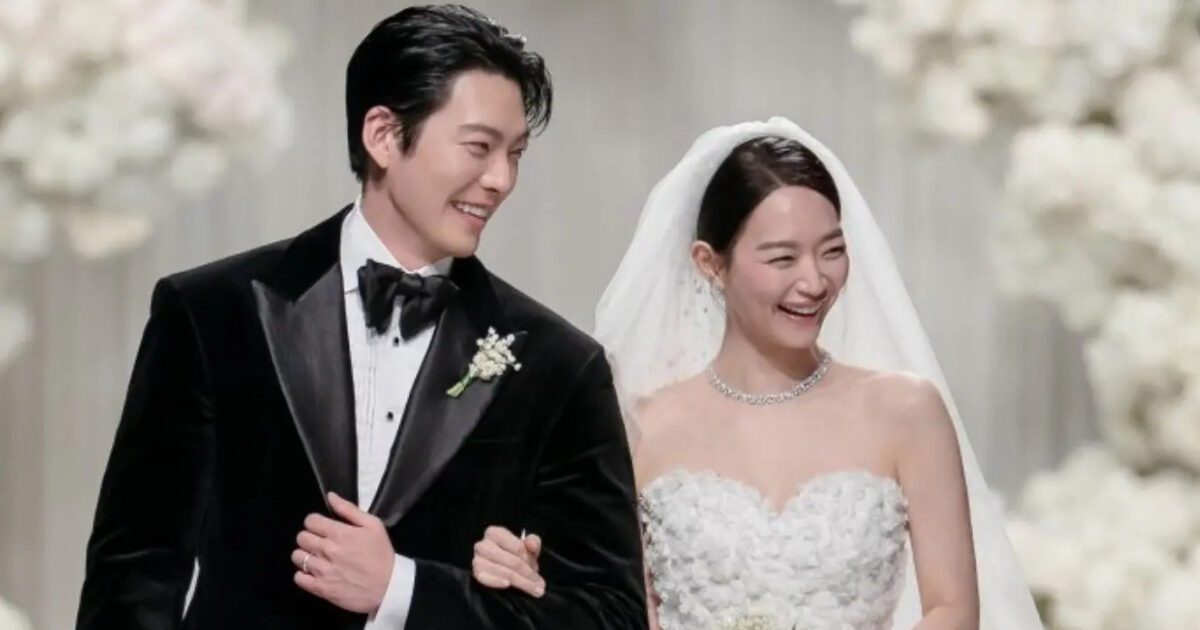Gallery - Shin Min Ah’s Honest Marriage Advice Goes Viral After 10-Year Relationship With Kim Woo Bin - Koreaboo - image 4
