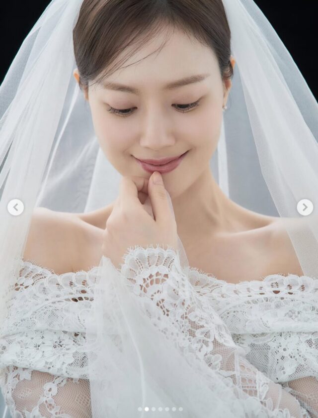 Gallery - Bride-To-Be Actress Drops More Stunning Photos Before Wedding - Koreaboo - image 1
