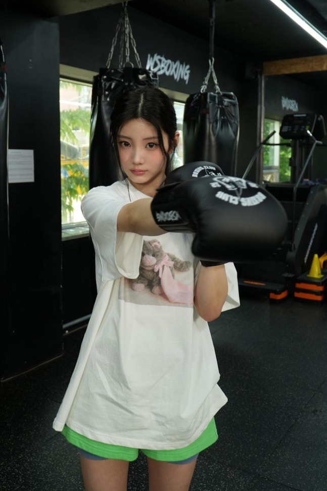 ILLIT Wonhee 3