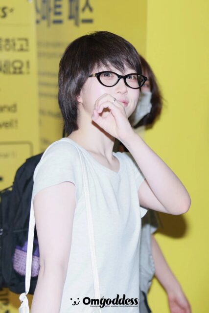 Gallery - JYP Female Idol Sparks “Punishment” Speculations With Shocking New Haircut - Koreaboo - image 2