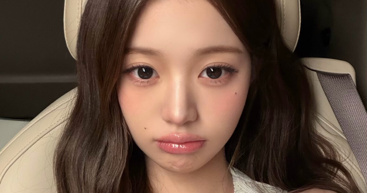 IVE's Jang Wonyoung Gets Real About The Overwhelming Public Attention She Receives