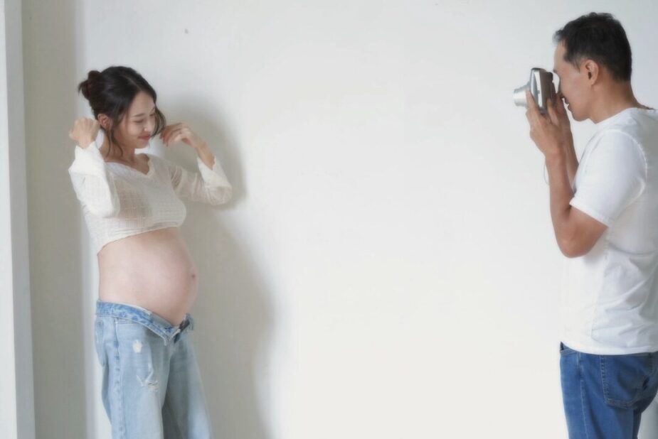 Korean Actress Shows Off Beautiful Baby Bump In Maternity Photoshoot