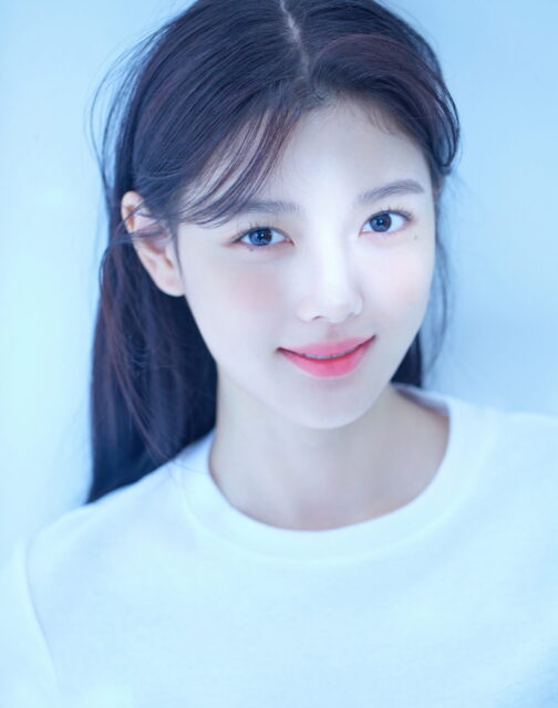 Kim_You-Jung-1999-tp1