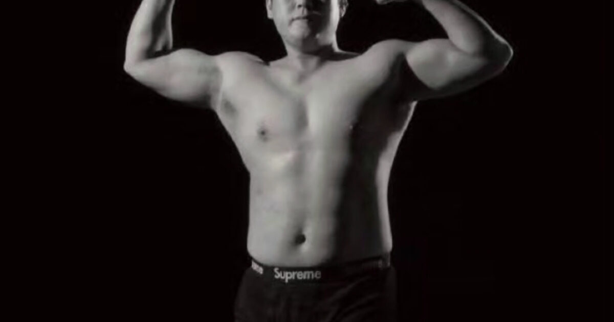 Korean Star Brags About Being The "Sperm King"