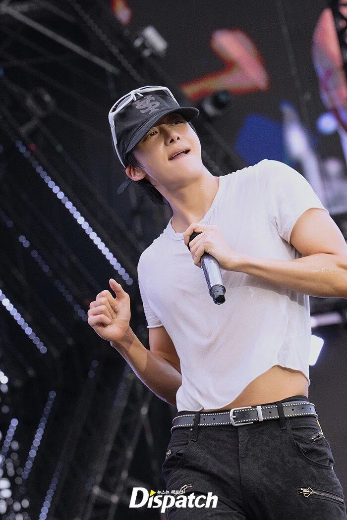 "Hot As F*ck" — 3rd Gen Idol's Fully Clothed "WATERBOMB" Look Sparks Hot Reactions