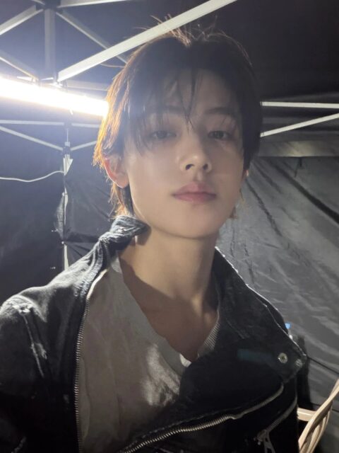 Popular HYBE Idol’s Visuals Spark Heated Debate Online