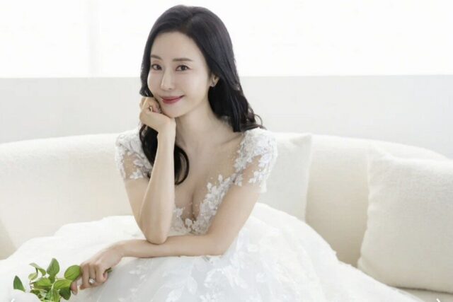 Ban Min Jeong 1