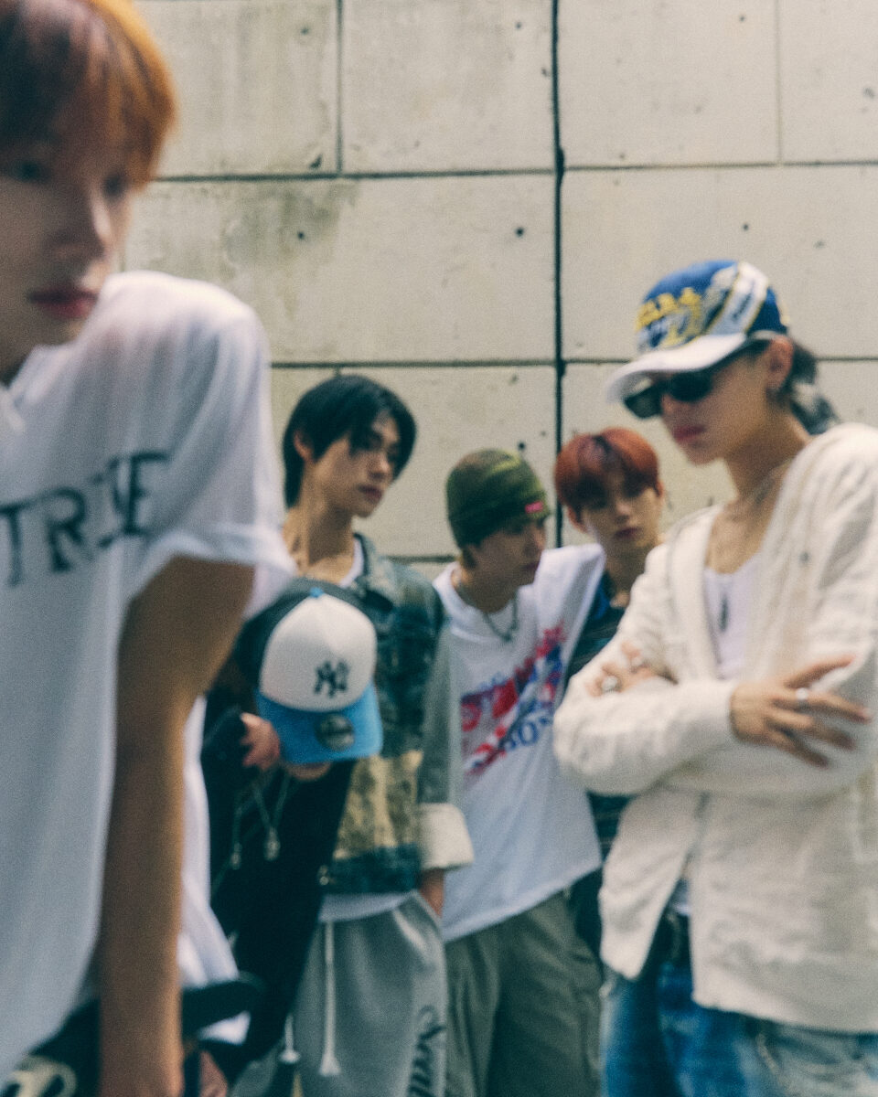 “LGBT Is The Devil” — Male K-Pop Idol’s Re-Debut Met With Demands For His Removal插图2 HPB_qX7a0AILoBJ