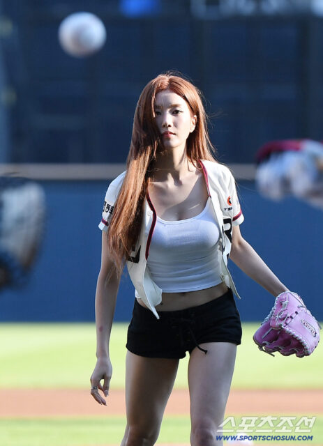 Kwon Eunbi 3