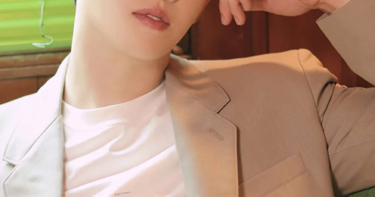 Former K-Pop Idol Confesses To Almost Jumping Off A Building After Repeated Failures