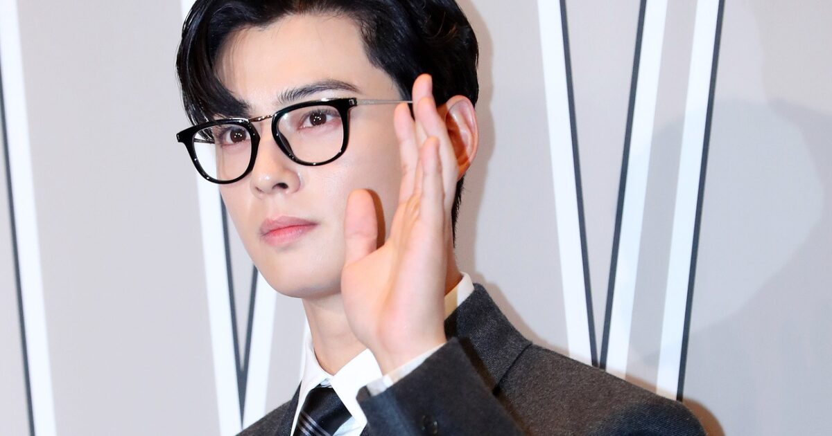 ASTRO's Cha Eunwoo Appeals 13 Billion KRW Tax Repayment That He Said He Paid