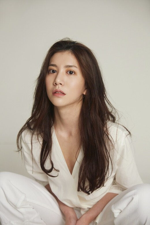 Yoo Joo Eun 1