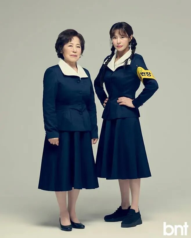 Gallery - Veteran Actress And Her 91-Year-Old Mother Leave Netizens Baffled With Their Baby Faces - Koreaboo - image 1