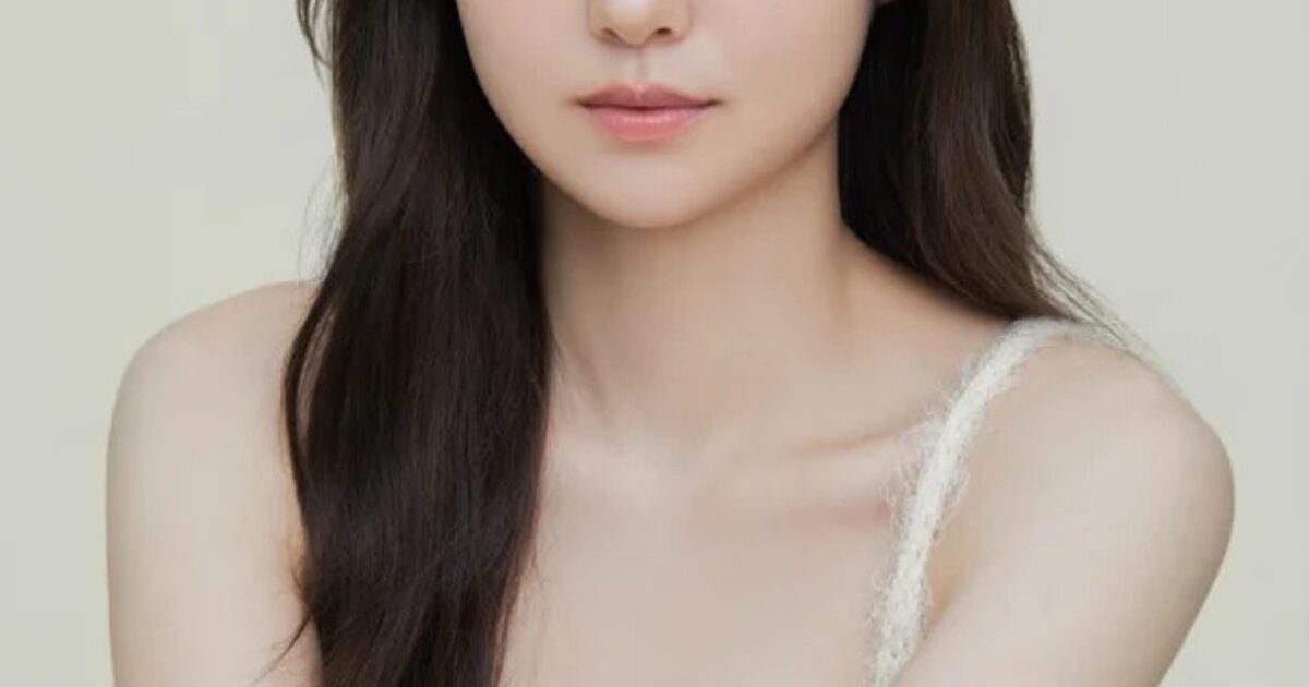 Beloved K-Drama Actress Credits Her “Ordinary” Visuals For Her Success