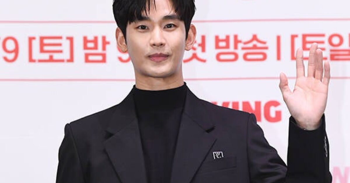 Kim Soo Hyun’s First Korean Event Post-Scandal Draws Heated Response
