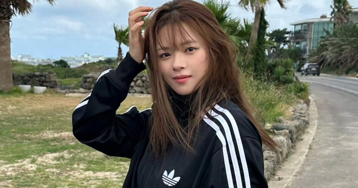TWICE’s Jeongyeon Seemingly Calls Out JYP Following Contract Expiration
