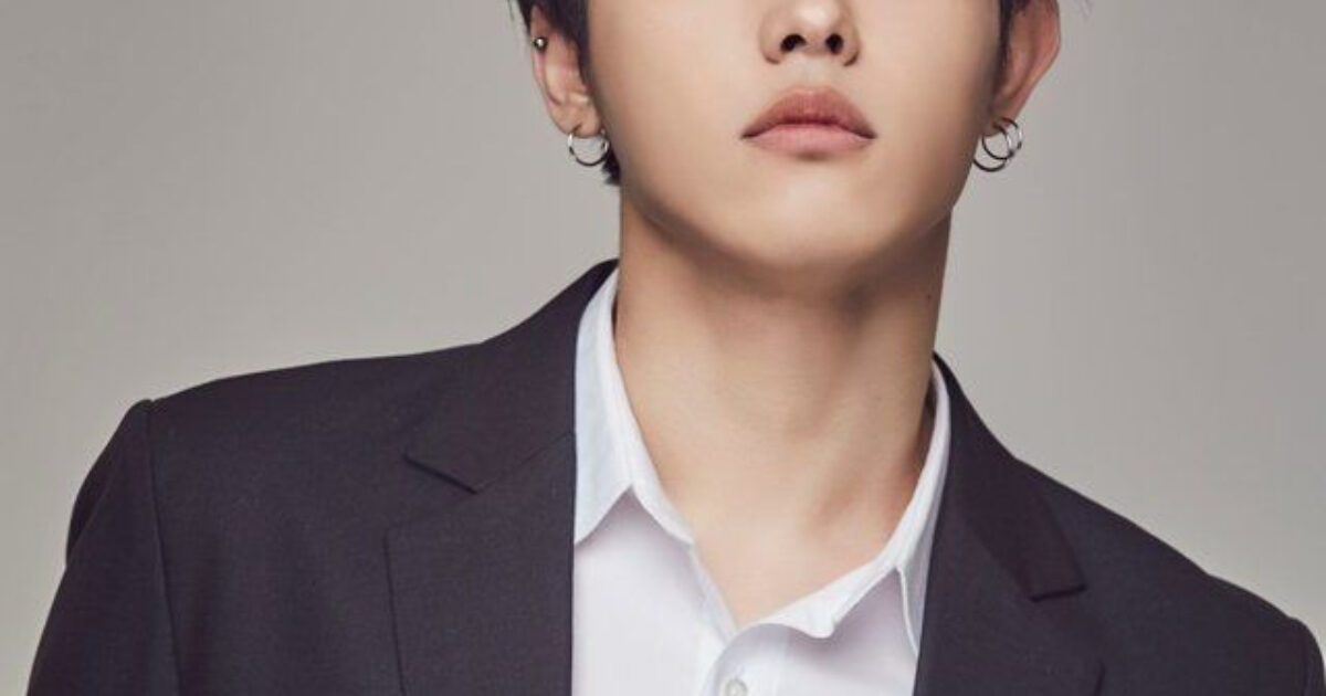 Gallery - Controversial Idol Directly Responds To Fan’s Traumatic Fan Sign Experience With Him - Koreaboo - image 4