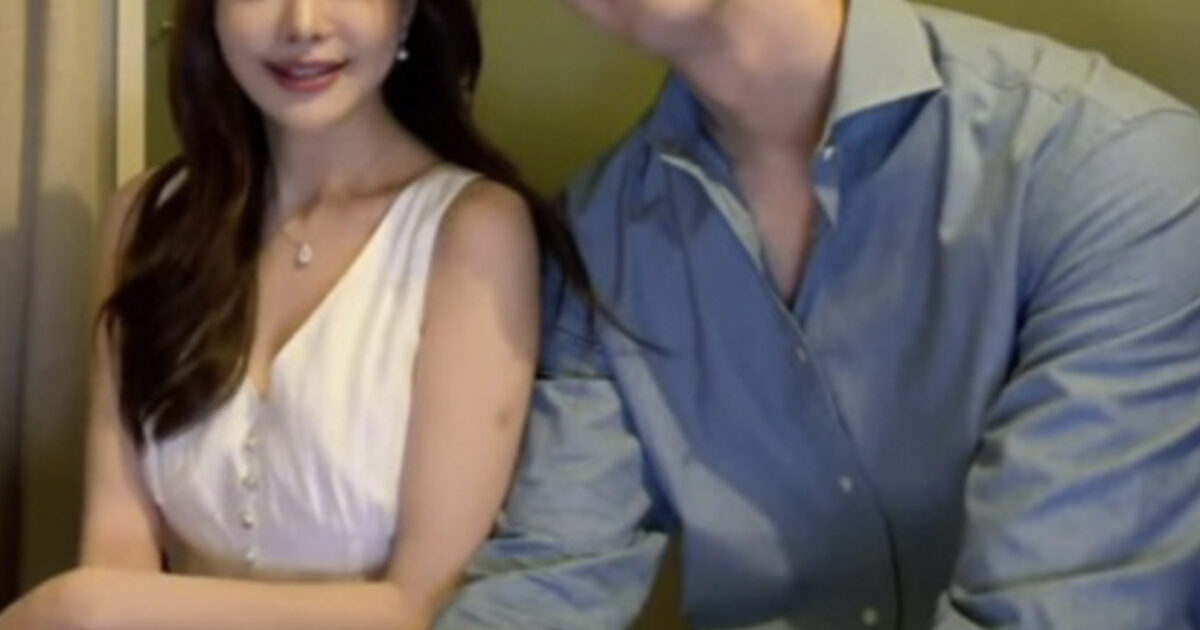 Popular Celebrity Reveals Details Of Her New Relationship Following Divorce