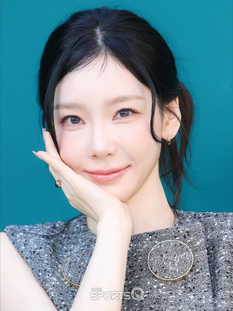 Gallery - Girls' Generation Taeyeon's Visuals Go Viral, But Spark Mixed Reactions - Koreaboo - image 1