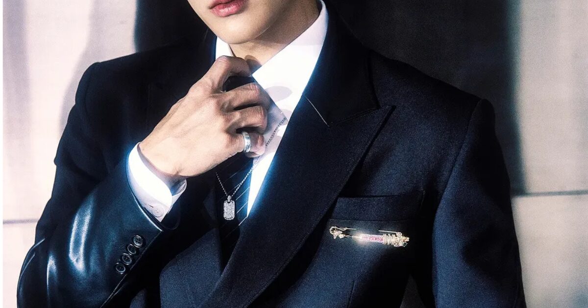 Popular Male Idol Directly Calls Out Sasaengs