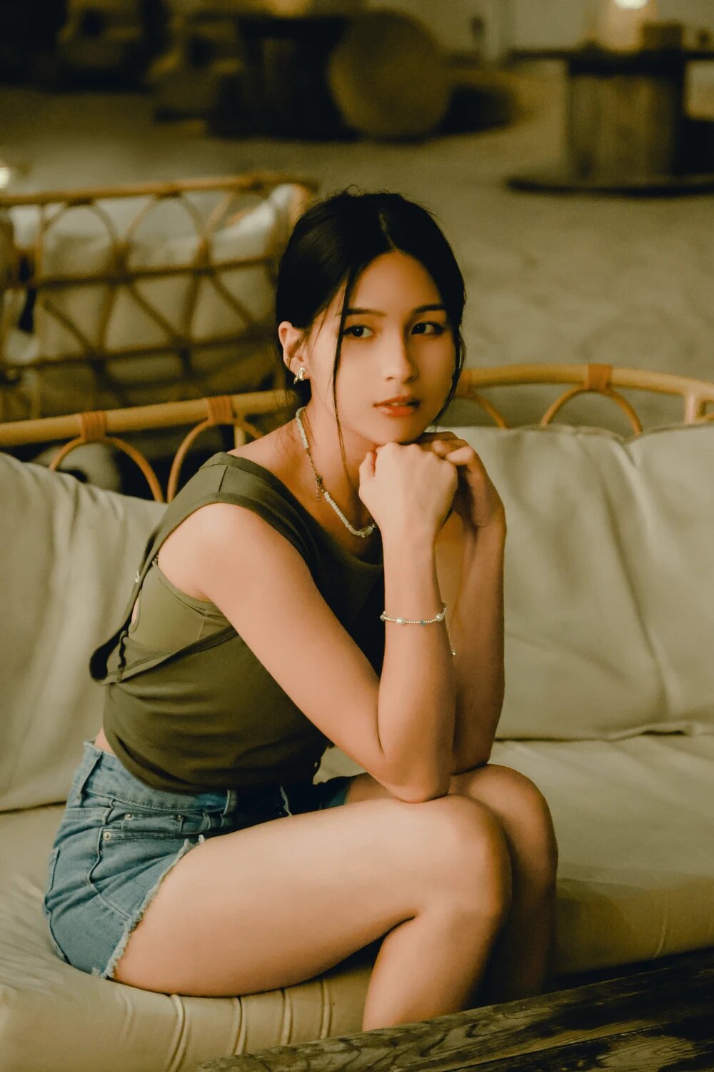 AKB48_Team_TP_Lin_Ting-li_Weixiao_ED_promotional_image_3